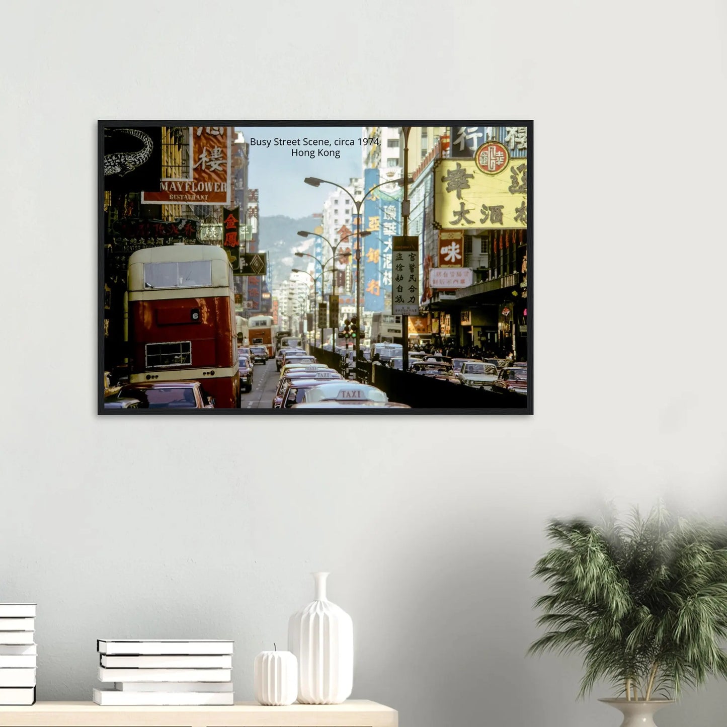 “Premium 🌿Earth-Conscious Pine Wall Art” - Retro Collections: Busy Street - Canvas Wiggle