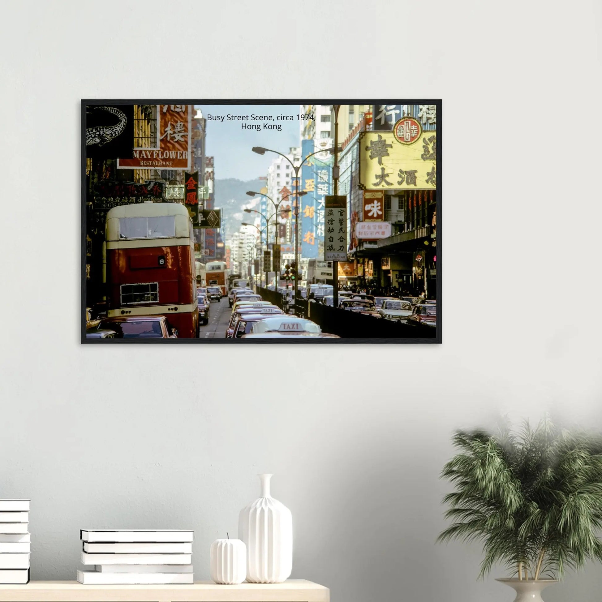 “Premium 🌿Earth-Conscious Pine Wall Art” - Retro Collections: Busy Street - Canvas Wiggle